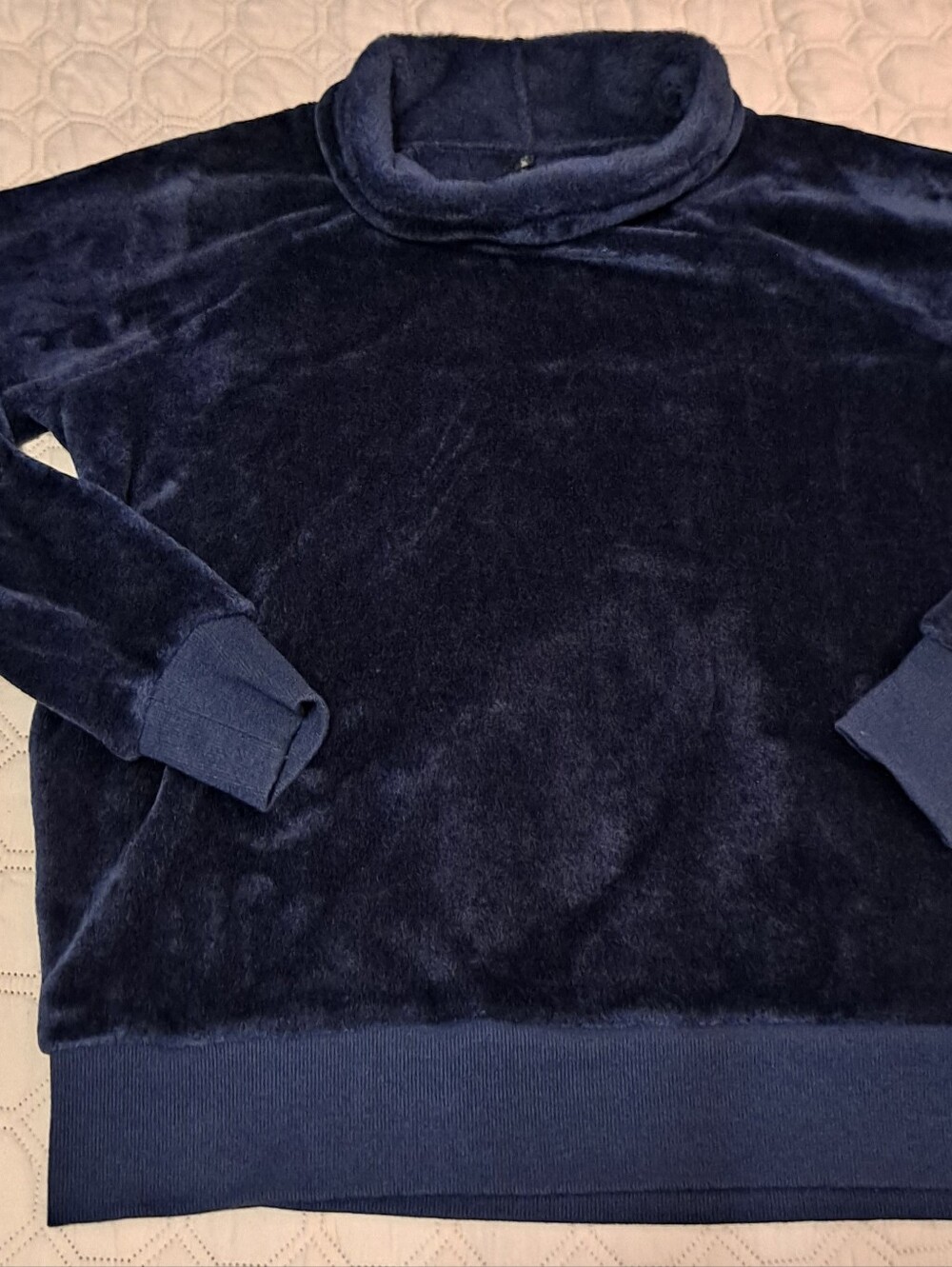 Gaiam Womens  Navy Plush Funnel Neck Sweater Soft Plush M